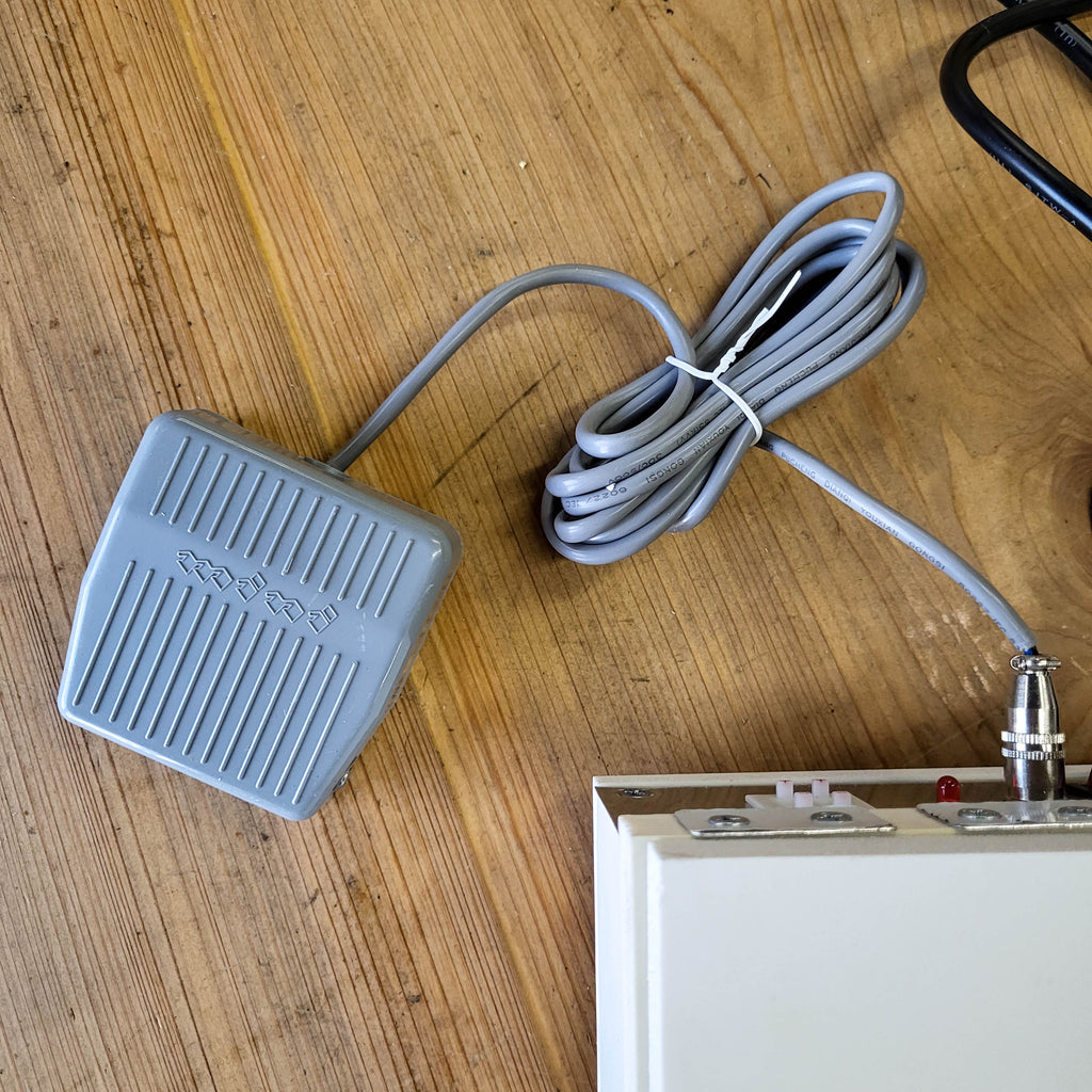 Automatic Electric Wire Embedder-Supplies-Foxhound Bee Company
