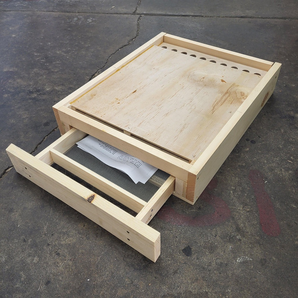 Sundance Pollen Traps-Bottom Mount Rear Drawer-10 Frame-Foxhound Bee Company